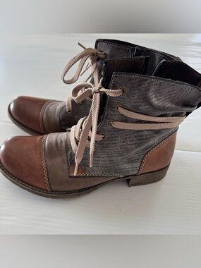 Rieker Label Patch with brown and grey